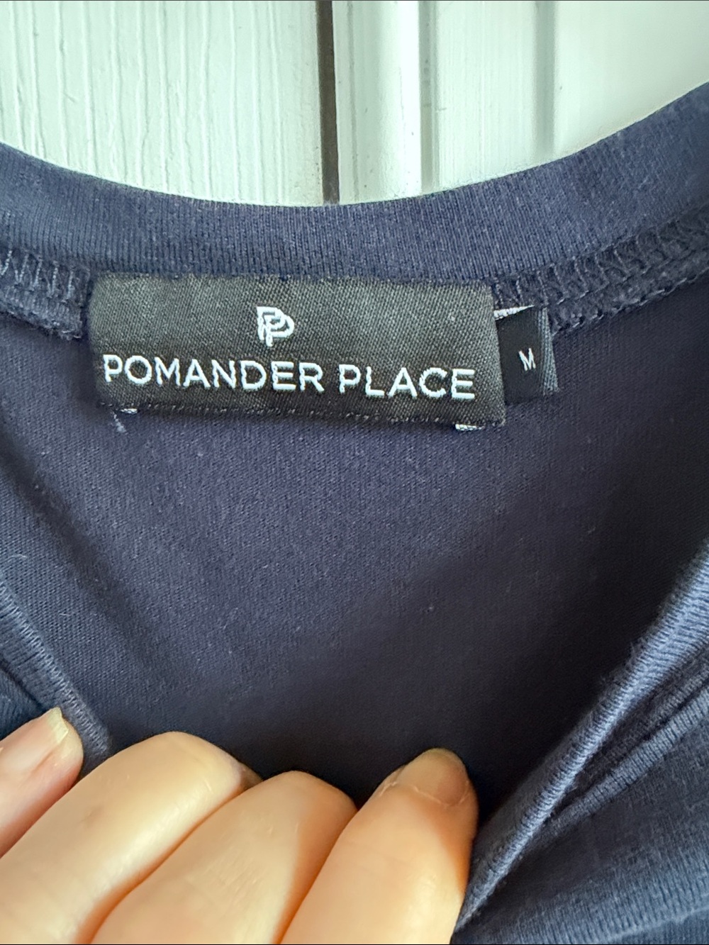 Tuckernuck Pomander Place Navy Short Sleeve T-Shirt Dress Med - Picture 3 of 6